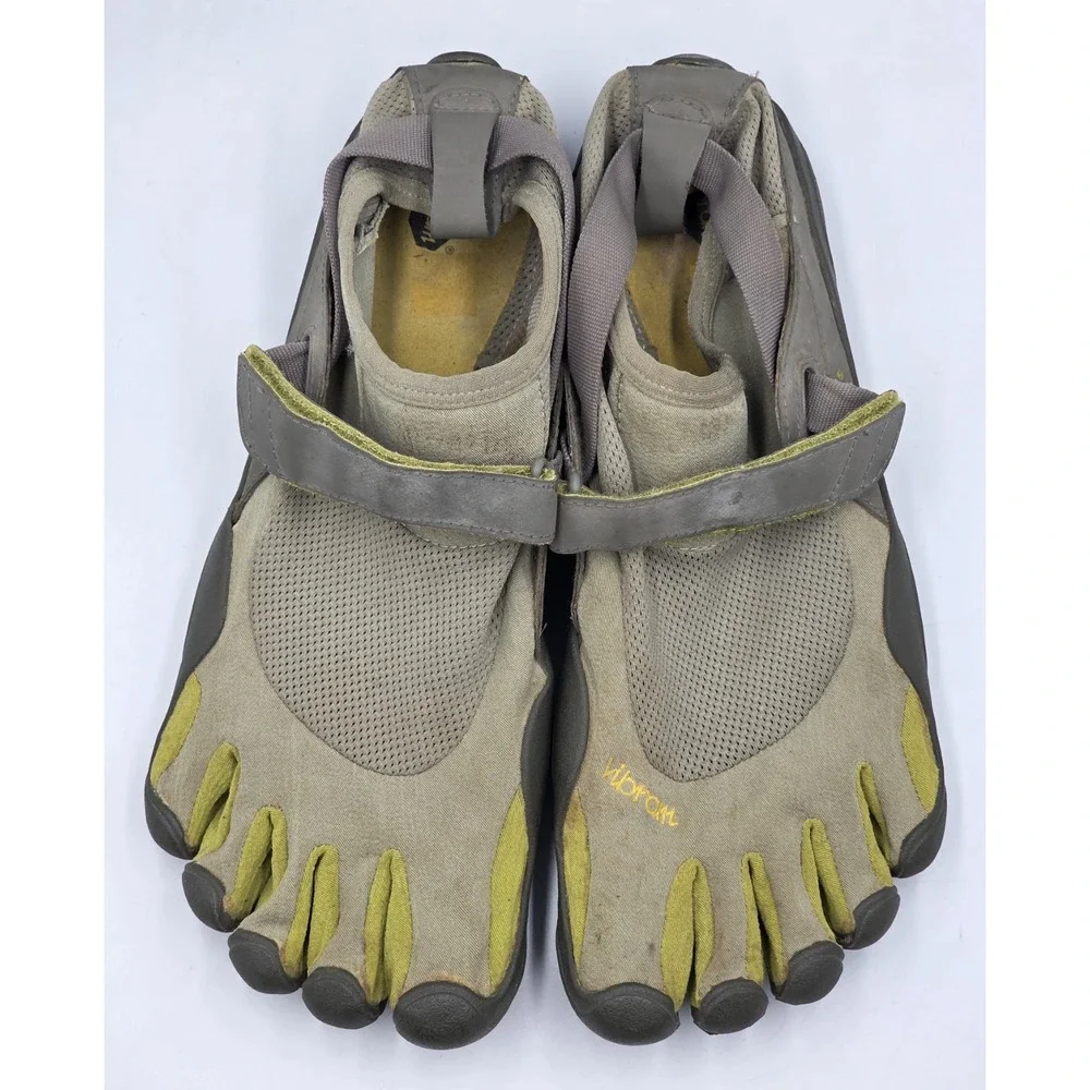 Vibram FiveFingers KSO Barefoot Shoes - Men's Size 44 (Grey/Lime)
